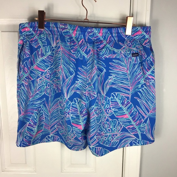 ⚡️Chubbies Men Cruise It Or Lose It 5.5" Blue Palm Leaf Print Swim Trunks XL - Picture 2 of 3